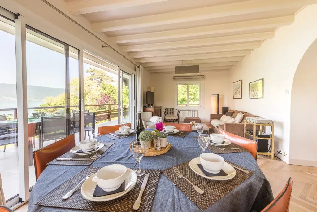 Villa Pied dans l’Eau