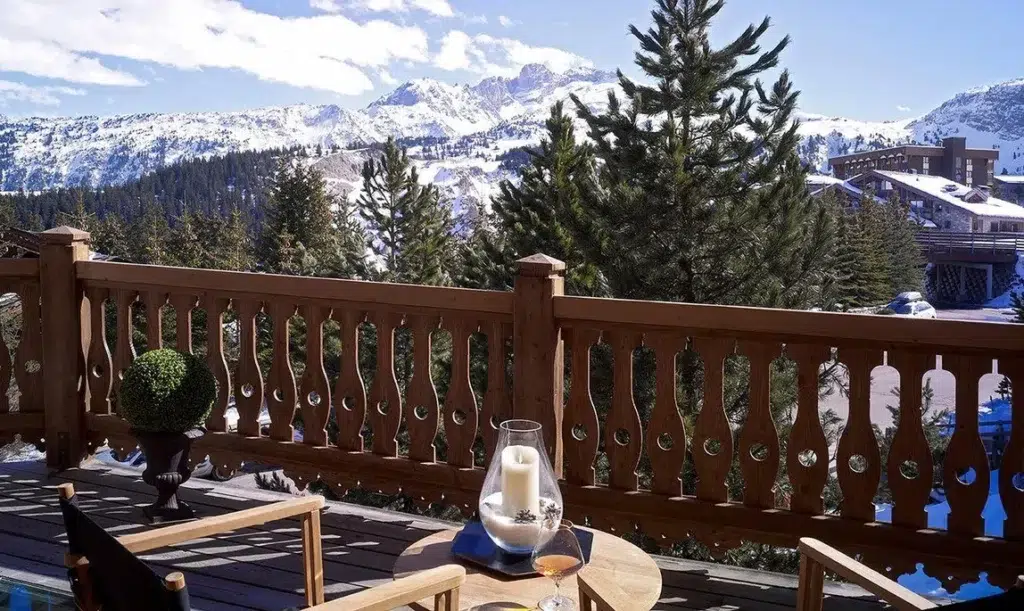 Chalet - ÉVASION N°10