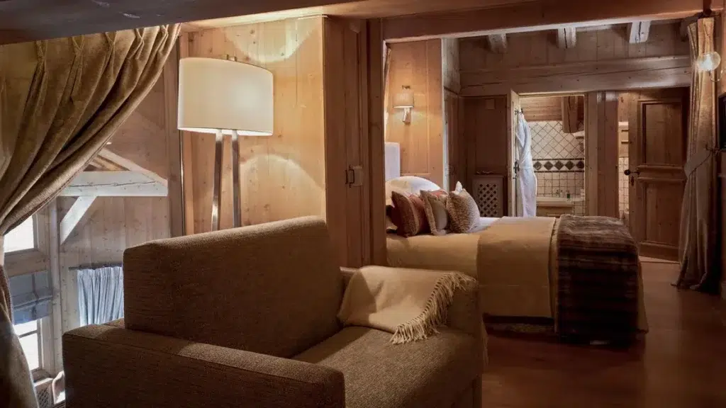 Chalet - ÉVASION N°10