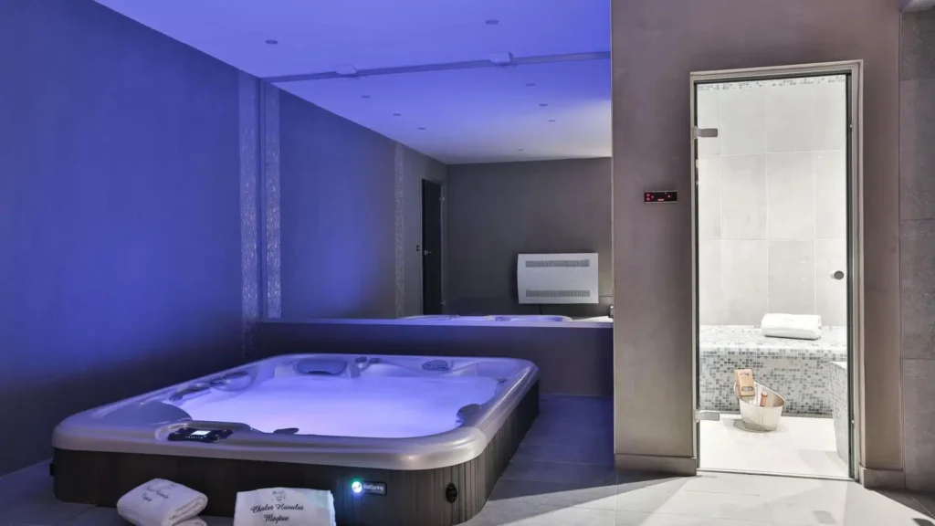 CARTE POSTALE N°13 - Chalet Impala